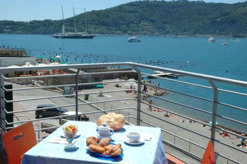 Hotel Residence Le Terrazze 3*, Porto Venere Italy