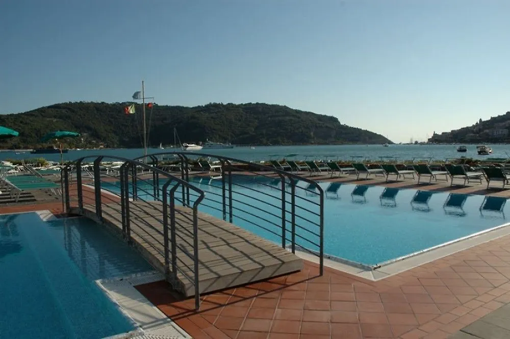 Hotel Residence Le Terrazze Italy